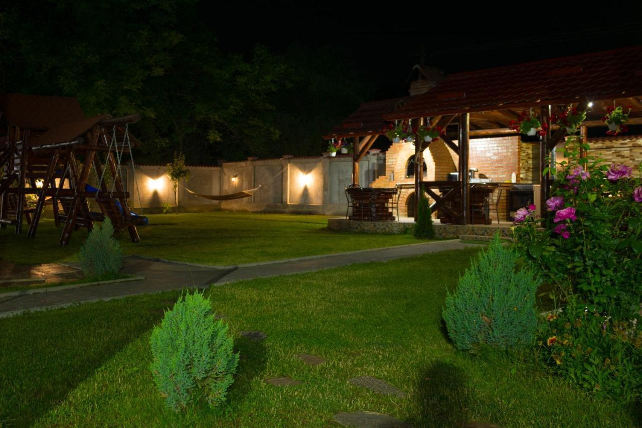 Hotel La Mateo Călimăneşti Zewnętrze zdjęcie