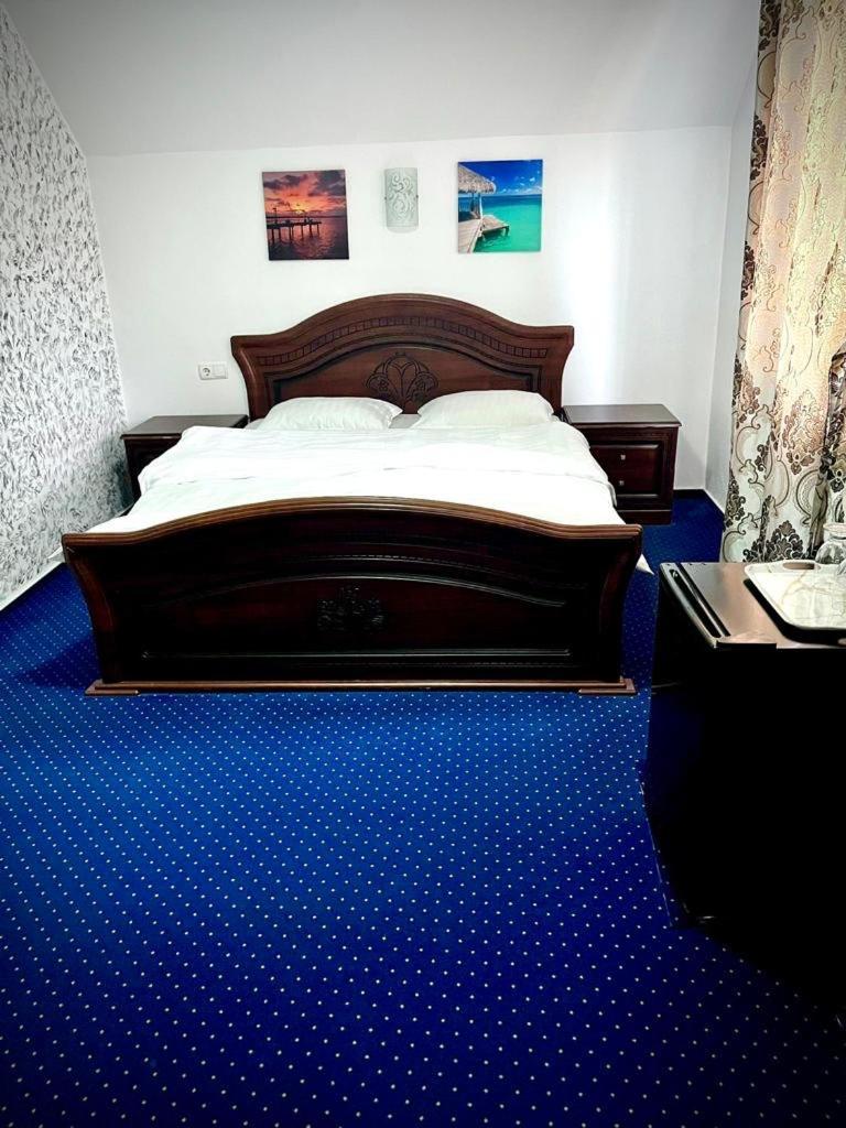 Hotel La Mateo Călimăneşti Zewnętrze zdjęcie